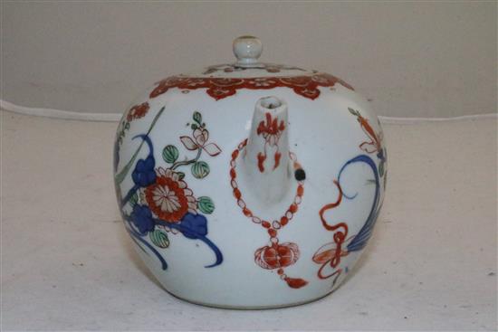 A Japanese Arita globular teapot, c.1700-20, height 11cm, slight faults